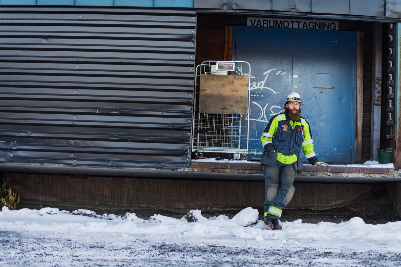 Ted Ejdemo is an industrial electrician at SSAB who lives in Luleå representative for the trade union "IF Metall".