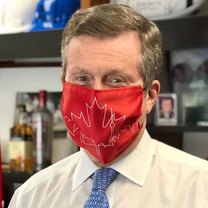 Toronto's Mayor John Tory wearing one of Nadia's face masks.