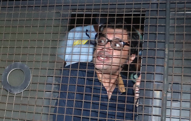 Editor-in-Chief of Republic TV Arnab Goswami in police van at Alibag court on November