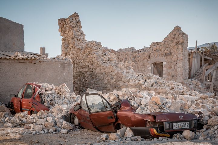 Εικόνες καταστροφής από τον καταστροφικό σεισμό των 6,7 ρίχτερ στην Σάμο. Σάββατο 31 Οκτωβρίου 2020