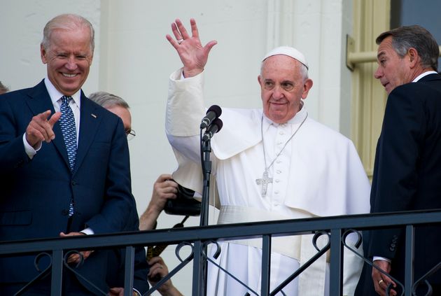 UNITED STATES - SEPTEMBER 24: Pope Francis, flanked from left by Vice President Joe Biden and Speaker ...