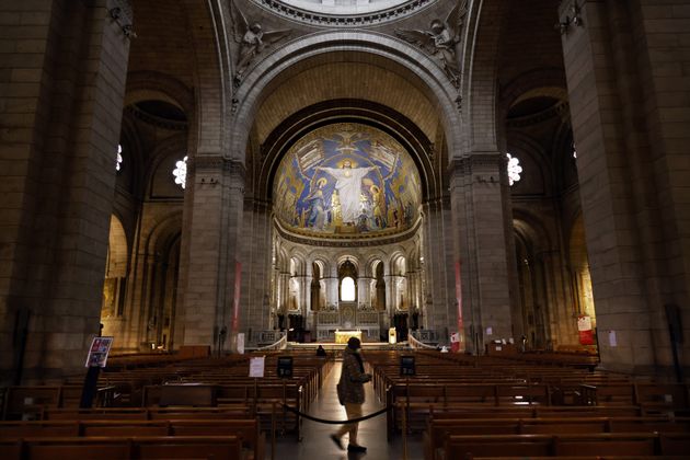 Dans la basilique du Sacré-Coeur, à Paris, le 30 octobre