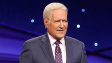 Alex Trebek Remembered As Game Show Legend By Celebrities, Contestants And Fans 2 5fa835082400003c3961f527