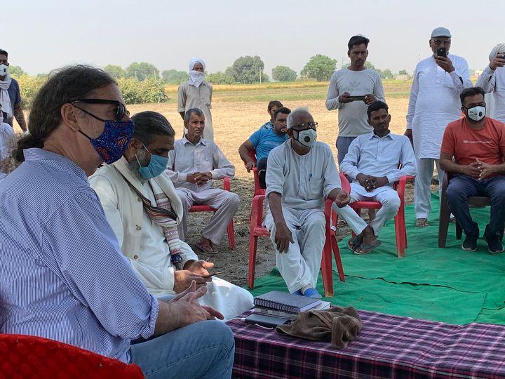 Lindner talks to farmers in Dhabi Tek Village in Jind district of Haryana on October 20.