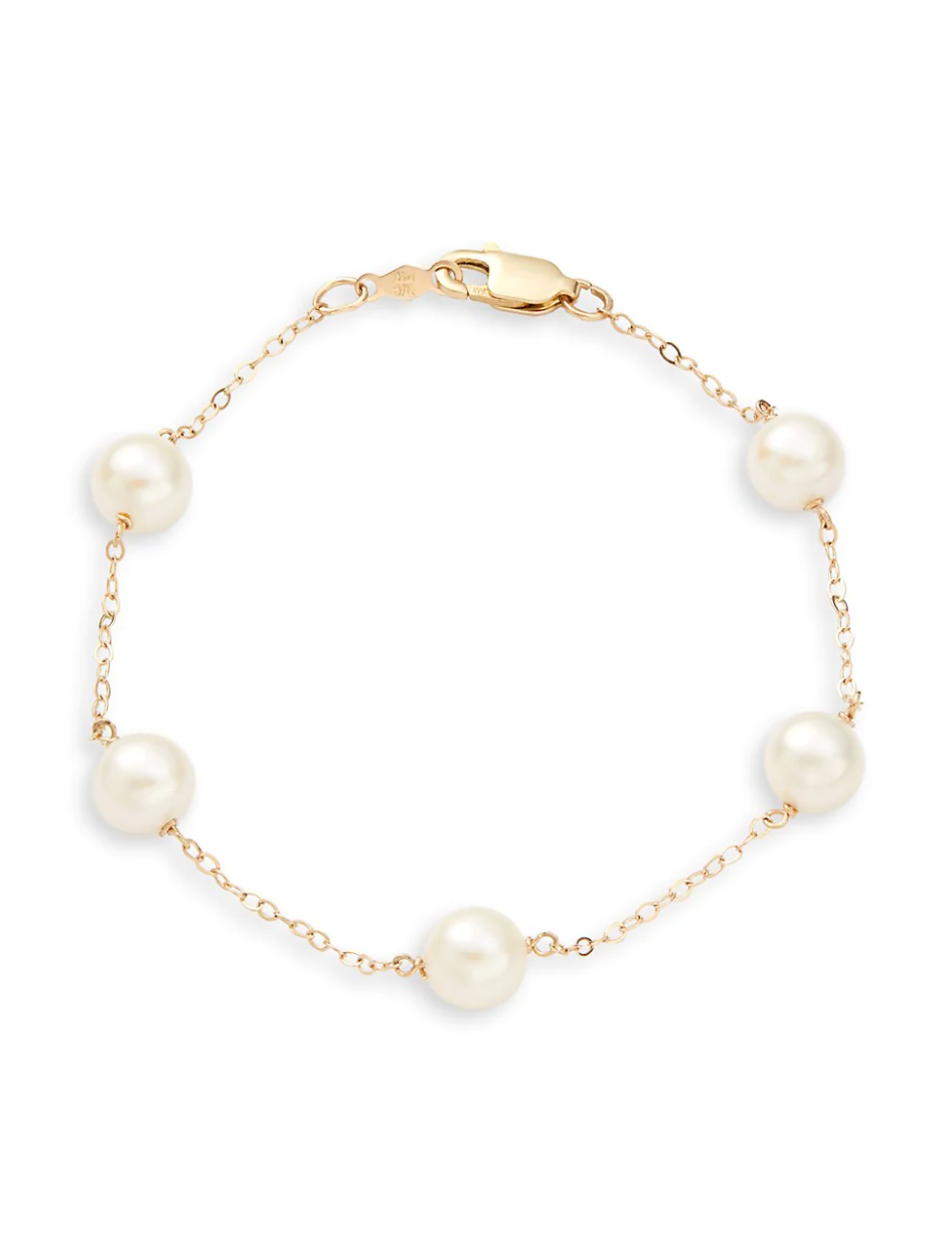 Kamala Harris' Affinity For Pearls Happens To Be Perfectly On Trend ...