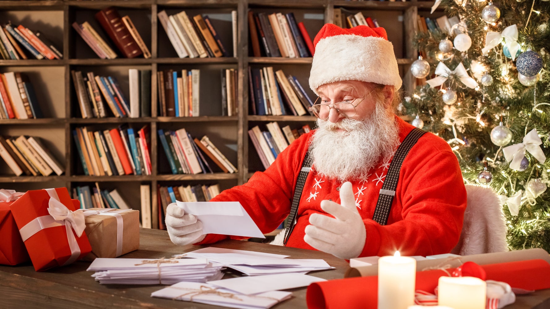 Le Pere Noel Ne Passera Pas Dans Les Centres Commerciaux De Cadillac Fairview Huffpost Quebec Vivre