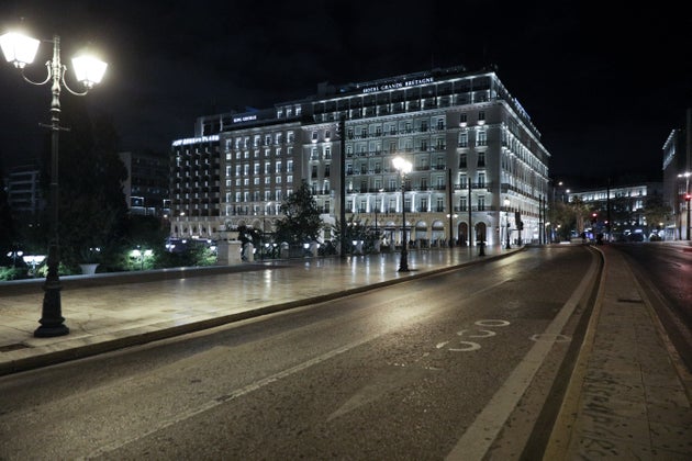 Παρασκευή και 13: «Στοιχειωμένη» η πρώτη νύχτα με απαγόρευση