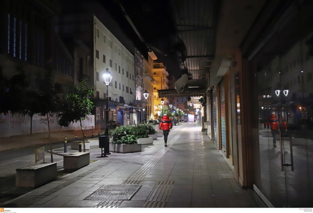 Παρασκευή και 13: «Στοιχειωμένη» η πρώτη νύχτα με απαγόρευση