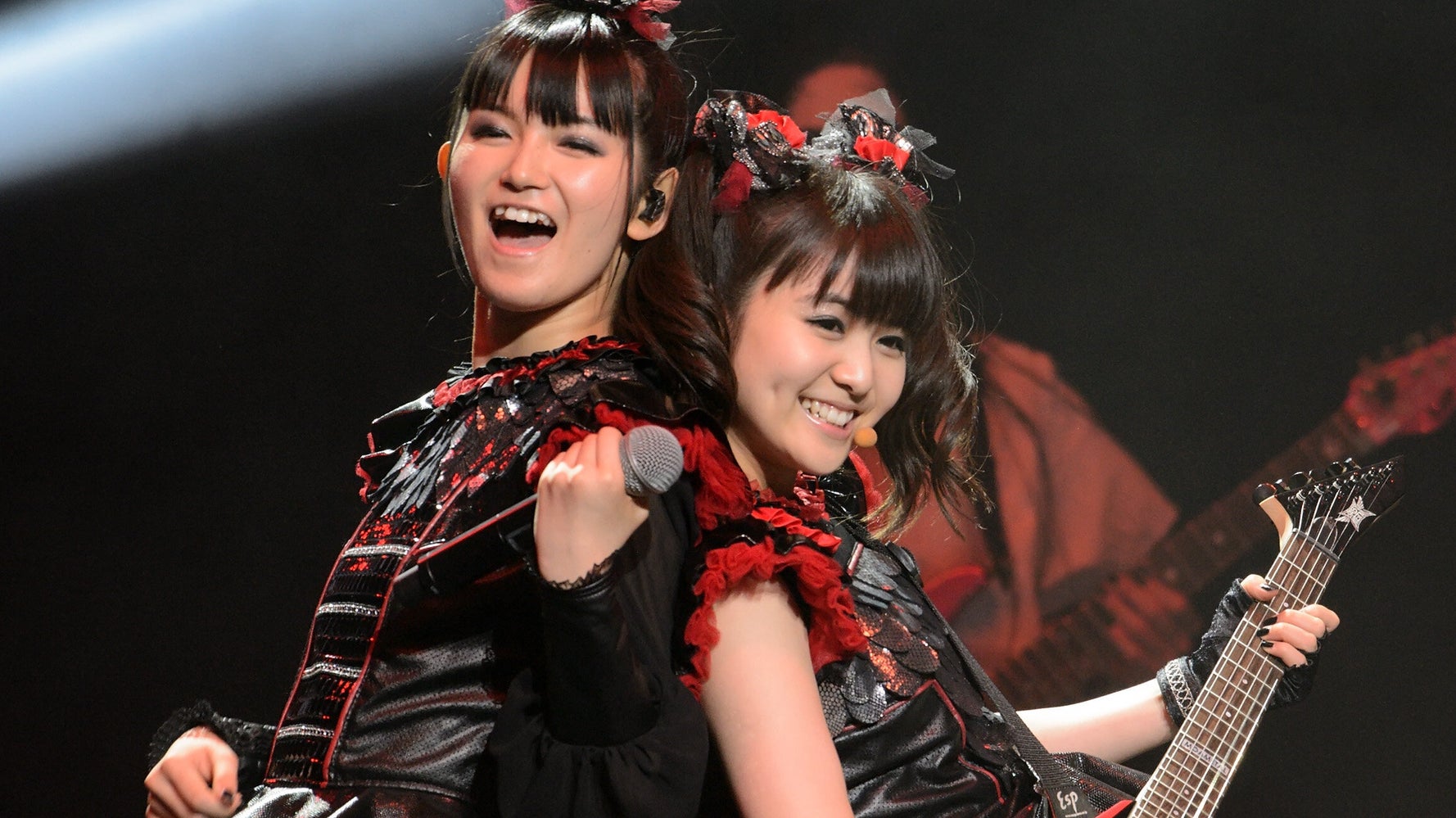 Babymetal とは メンバーや経歴を紹介 10周年の メタルとアイドルの融合 に注目集まる Update ハフポスト