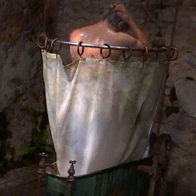 Vernon Kay in the I'm A Celebrity shower