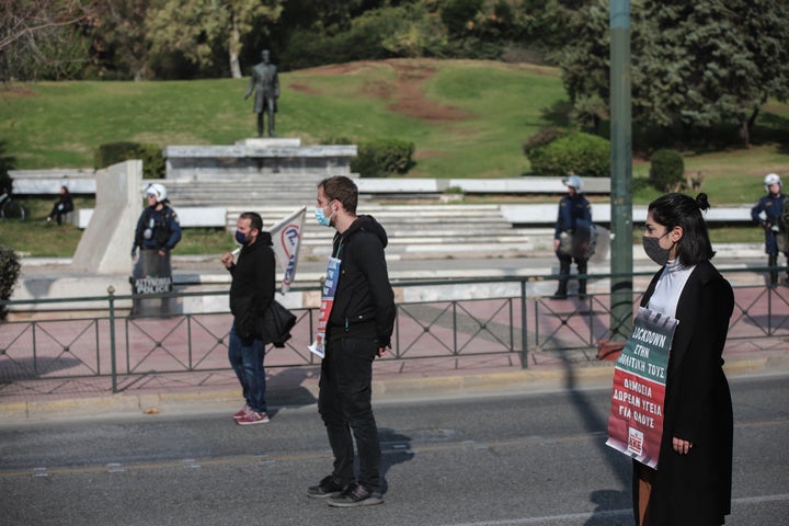 Το ΚΚΕ στην αμερικανική πρεσβεία 