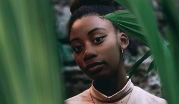 Nidia Guerrier ne correspond pas à l’image traditionnelle de la militante qui descend dans la rue pour ré...