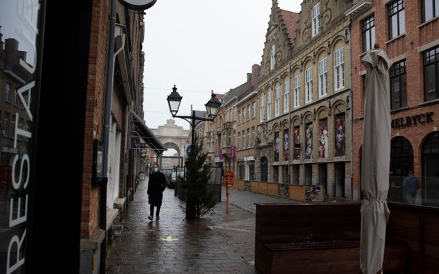 Βέλγιο: Πρώτη χώρα παγκοσμίως σε κατά κεφαλήν θανάτους από