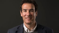 Raphael Minder ('The New York Times'): 