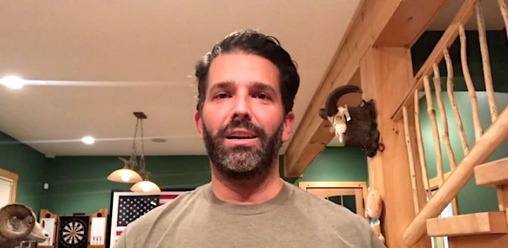Don Trump Jr. in quarantine: Happy at home, cleaning his guns.
