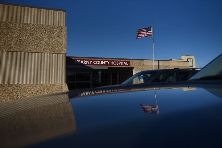 The Kearny County Hospital is seen amid a surge of COVID-19 in Lakin, Kansas, U.S., November 19, 2020. (REUTERS/Callaghan O'Hare)