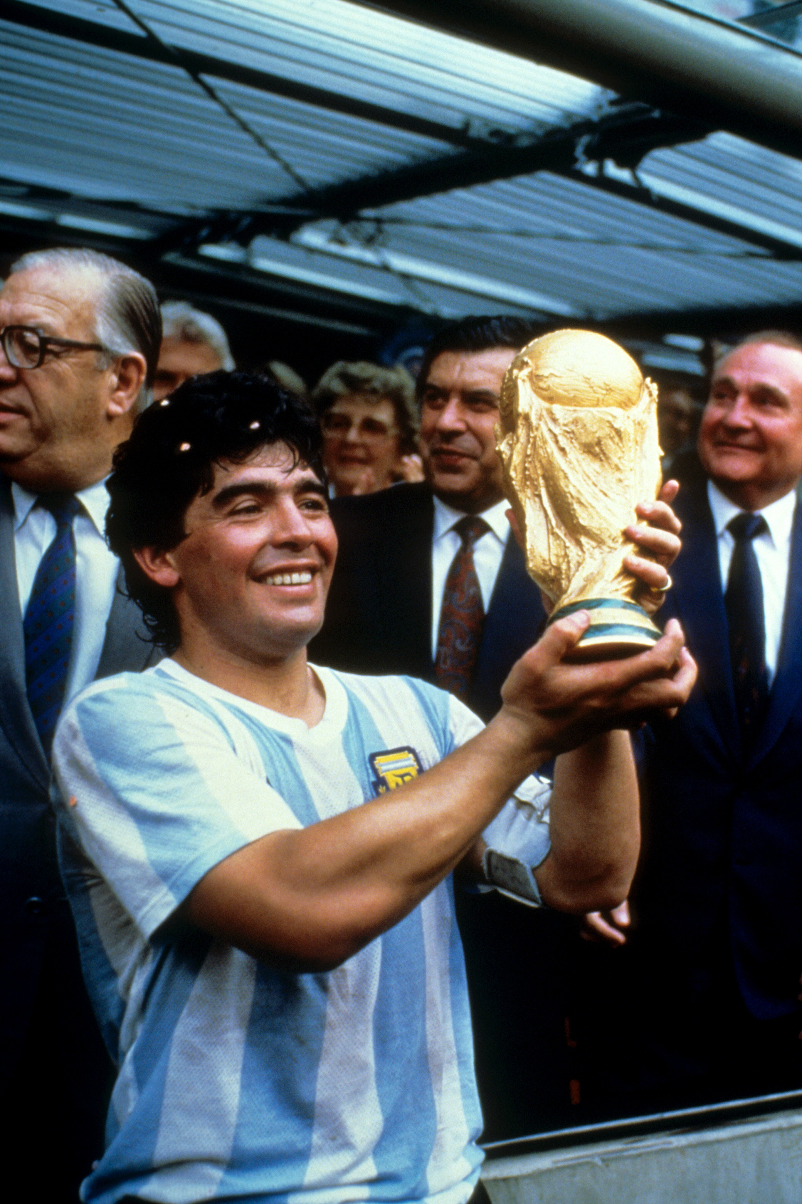 Diego Maradona Dead: Football Legend Dies Aged 60 | HuffPost News