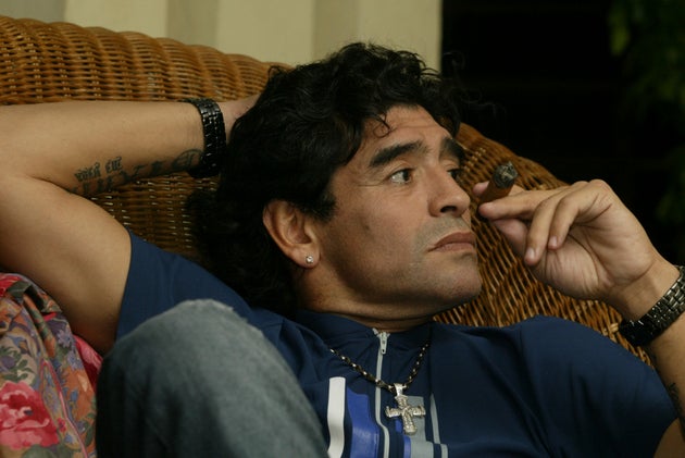 Maradona, come tutti gli eroi muori giovane Maradona, come tutti gli eroi muori giovane
