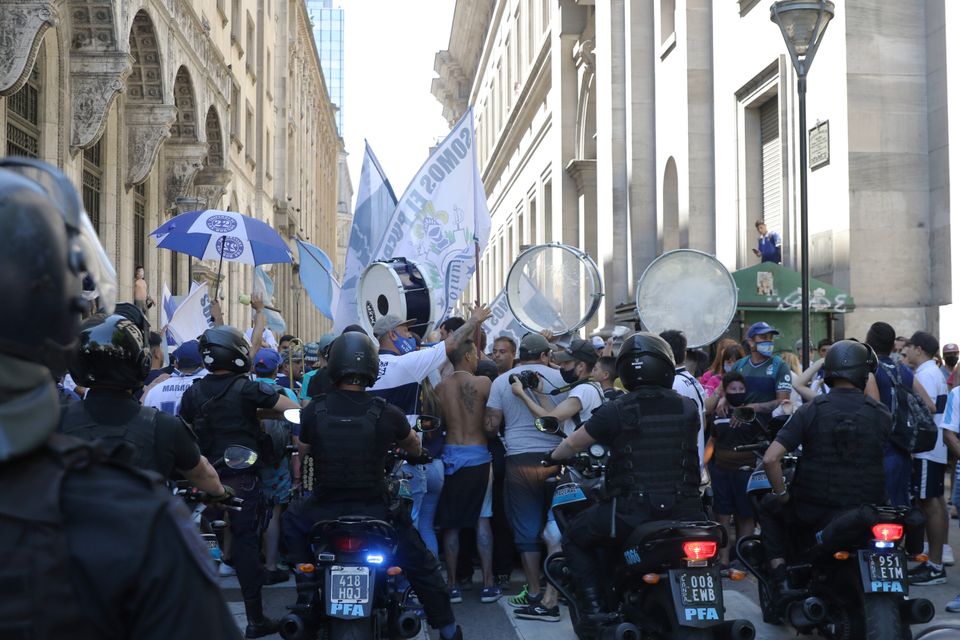 Η Αργεντινή αποχαιρετά τον Ντιέγκο