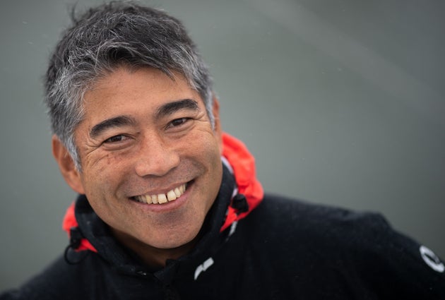 世界一過酷な航海レース「ヴァンデ・グローブ」に挑戦中の日本人、白石康次郎さんが赤道越え
