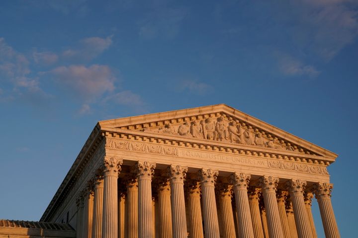 A general view of the Supreme Court building at sunset in Washington, November 10, 2020. (REUTERS/Erin Scott)