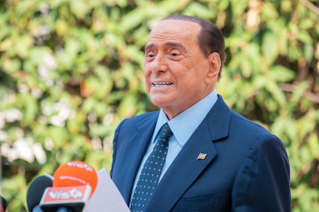 The eternal Berlusconi: take the e amendment