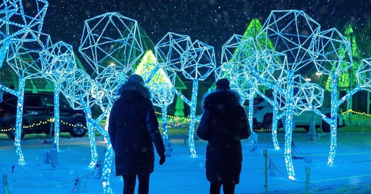 Christmas Lights DriveThroughs And Displays Across The