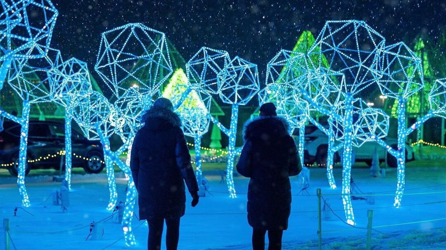 Christmas Lights DriveThroughs And Displays Across The