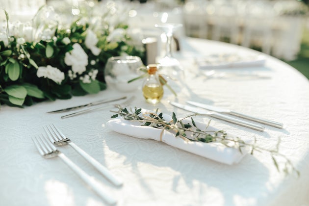 34 Invitati 21 Positivi Cosi Un Pranzo Di Nozze A Pavia Si E Trasformato In Focolaio L Huffpost