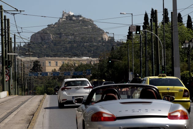 Κίνηση στους δρόμους της Αθήνας