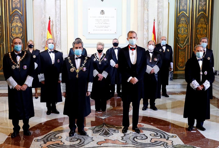 Felipe VI junto con Carlos Lesmes, presidente del Consejo General del Poder Judicial, durante la apertura del año judicial, el pasado 7 de septiembre.