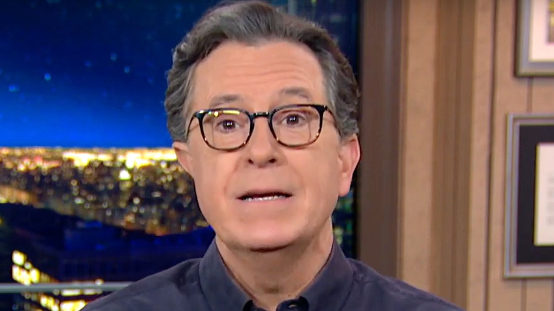 Stephen Colbert dink Trump het een sleutelwoord in syne verkeerd gelees 46 Minute Rant Op Facebook