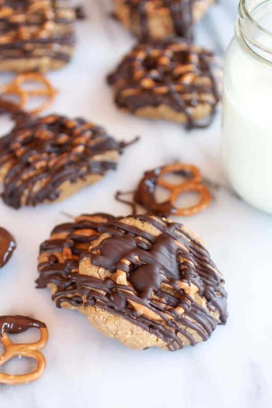 Ridiculously Easy No-Bake Peanut Butter Pretzel Cookies from Half Baked Harvest﻿