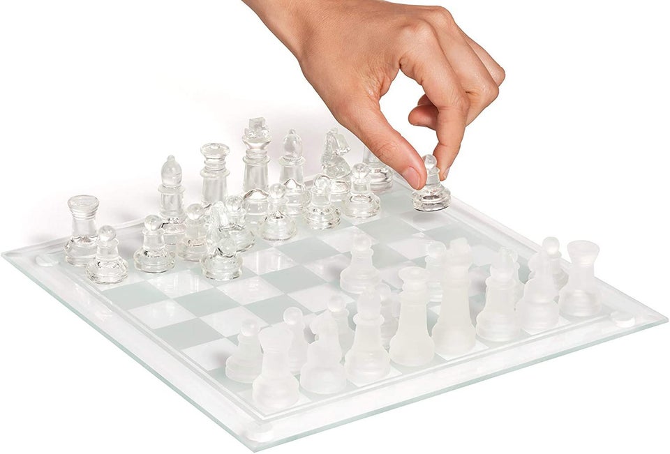 26 popular chess sets for people obsessed with Queen's Gambit