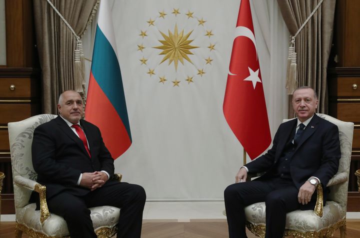 Ο πρόεδρος της Τοουρκίας Ρ.Τ.Ερντογάν μαζί με τον πρωθυπουργό της Βουλγαρίας Μπόικο Μπορίσοφ (Μάρτιος 2020)