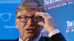 Bill Gates anticipa la fecha de la vuelta a la vida normal pero lanza un funesto