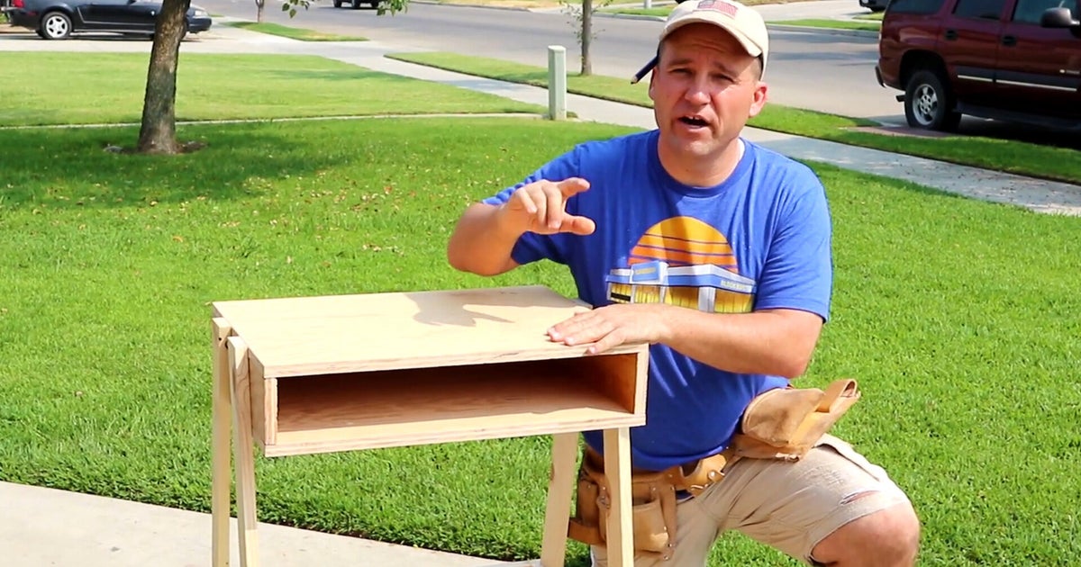 A Minute Of Kindness Dad Builds DIY Desks For His Kids During Lockdown HuffPost UK Parents