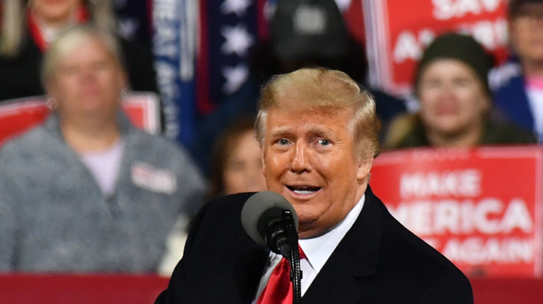 Konserwatiewe Pundit reik ernstige waarskuwing uit oor Trump se 'More Deranged And Delude'-aanhangers