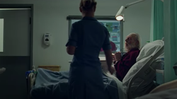 El emotivo anuncio en el que Papá Noel es ingresado en un