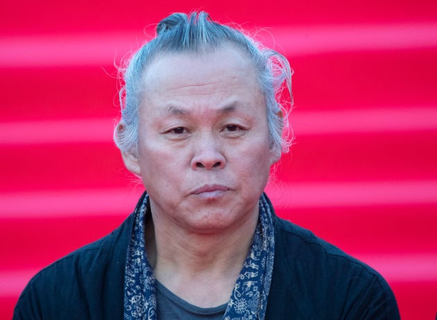 キム ギドク監督の追悼を パラサイト 翻訳家が拒否 性的暴行疑惑を受けて 彼が天才だろうと関係ない ハフポスト キム ギドク監督の追悼を パラサイト 翻訳家が拒否 性的暴行疑惑を受けて 彼が天才だろうと関係ない ハフポスト
