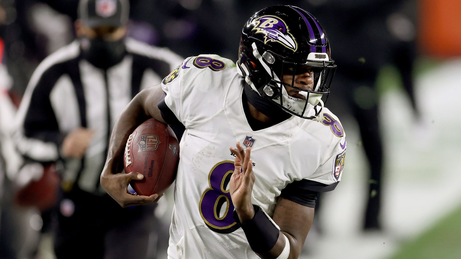 Justin Tucker comes through in OT thriller to keep Ravens atop division