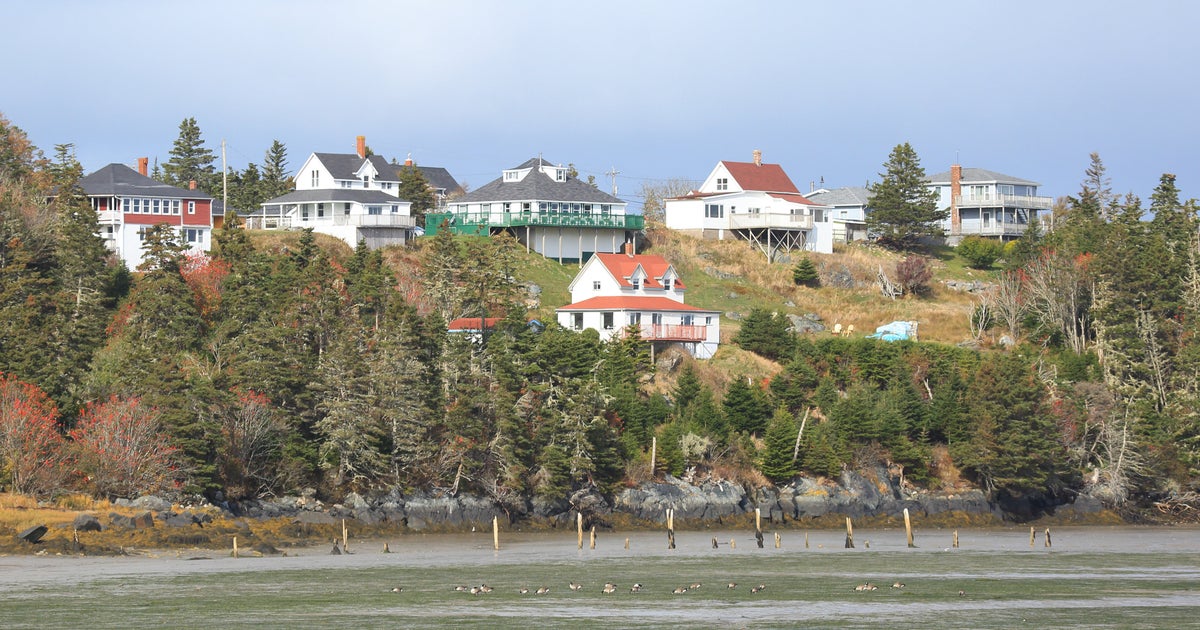 Canada's Hottest Housing Markets Are Now Small Towns, Rural Areas - Vimarsana News
