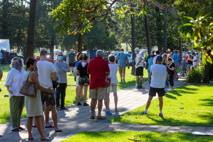 People are lining up Friday at a COVID-19 pop-up testing site at Avalon Recreation Centre in Sydney.