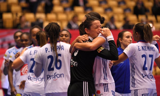 Euro De Handball Feminin La France Battue En Finale Contre La Norvege Le Huffpost Euro De Handball Feminin La France Battue En Finale Contre La Norvege Le Huffpost