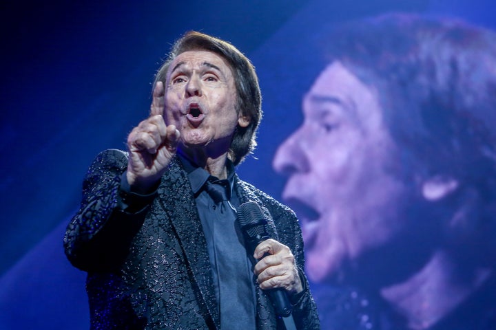 Raphael durante el concierto del viernes en Wizink Center de Madrid.