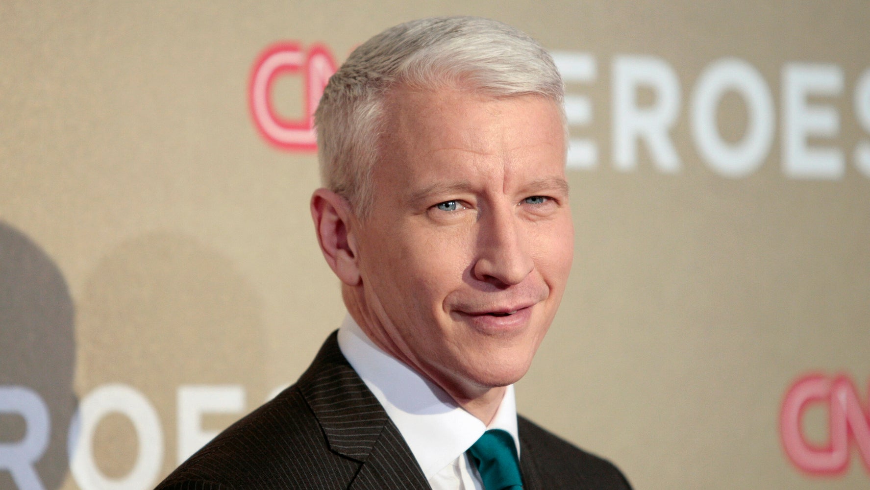 Anderson Cooper Says Being A Dad Is 'Truly The Greatest Thing Ever' - Vimarsana News