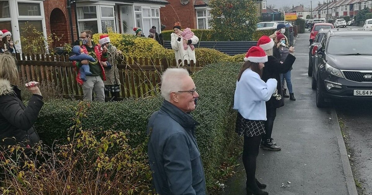 The Christmas Eve Jingle Is The Festive Answer To Clap For Carers