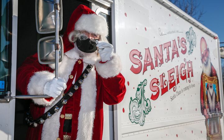 The "Santa Van" seen in Calgary, Alta. on Nov. 18, 2020.