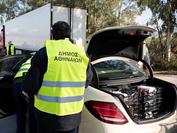 Διανομή αγαθών από Δήμο Αθηναίων 