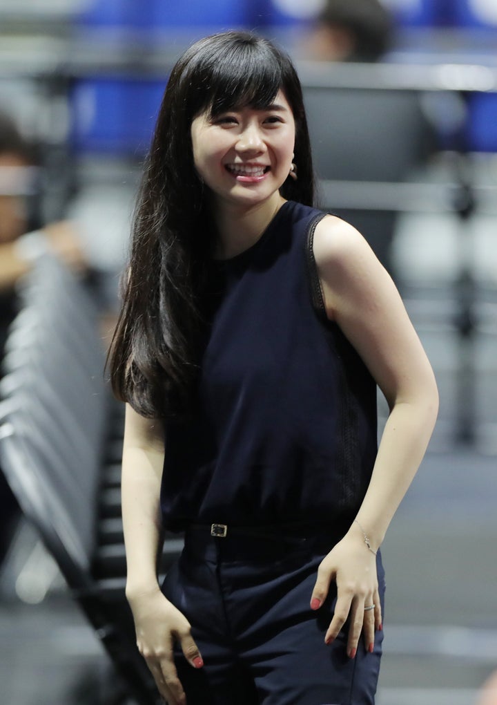 福原愛さん 顔出し 家族ショット公開で反響 愛ちゃんそっくり 素敵なパパサンタさん ハフポスト 福原愛さん 顔出し 家族ショット公開で反響 愛ちゃんそっくり 素敵なパパサンタさん ハフポスト